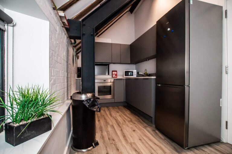 overnight-escape-room-kitchen-scaled